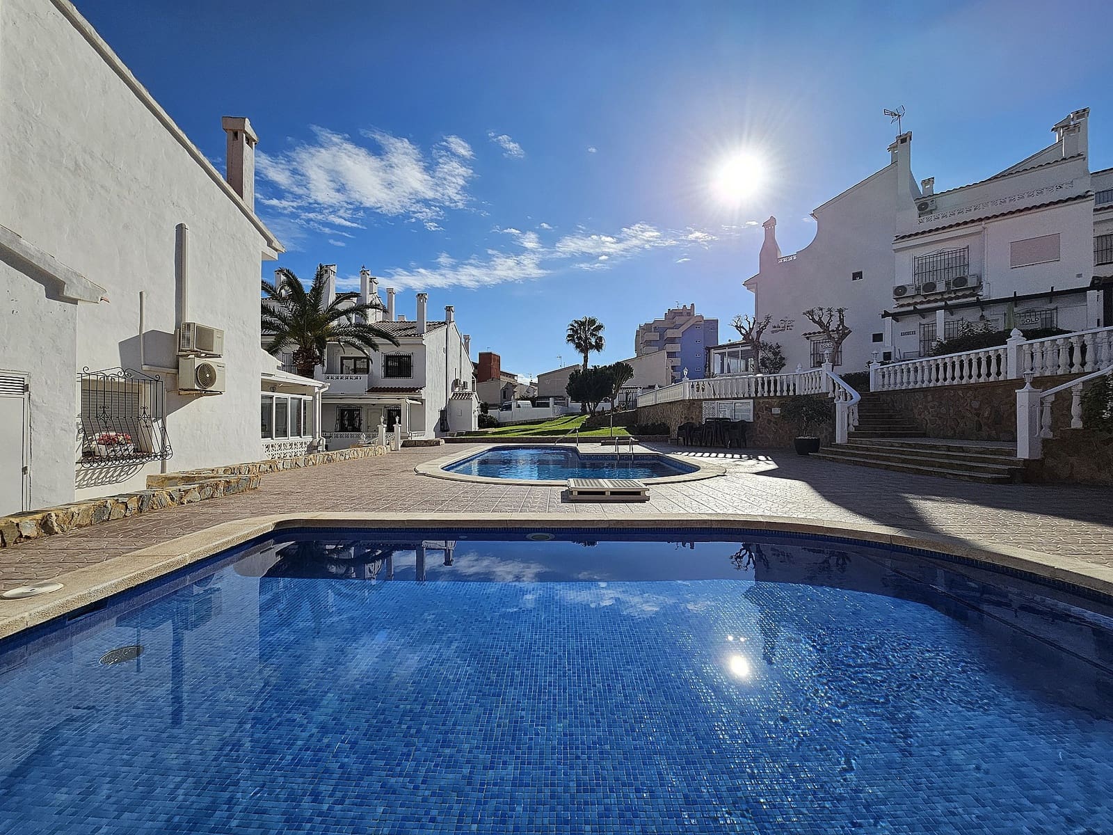 3 soveværelse Byhus til salg i La Mata med swimmingpool - € 299.950 (Ref: 9495197)