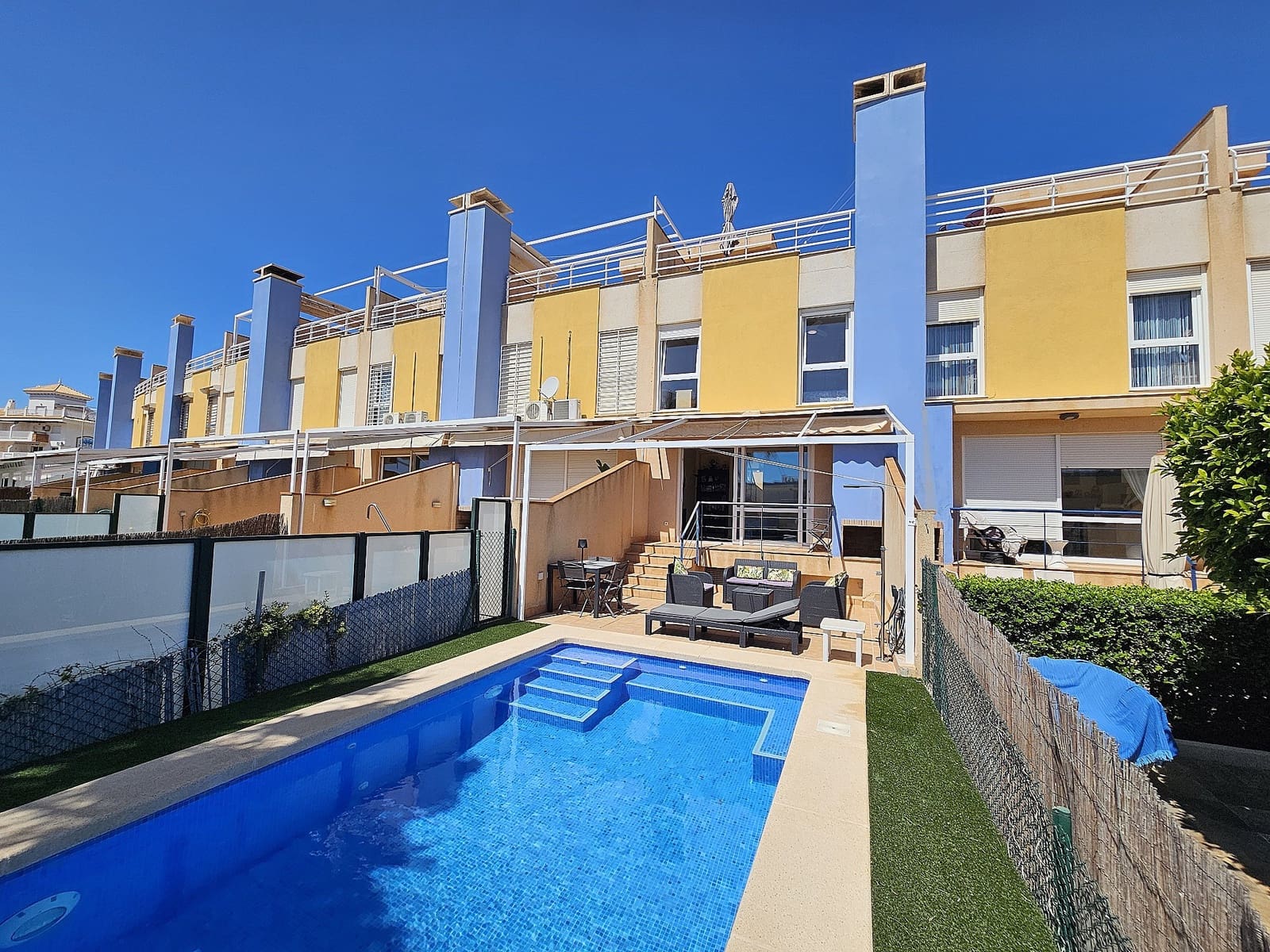 3 bedroom Villa for sale in Dehesa de Campoamor with pool garage - € 649,950 (Ref: 9495199)