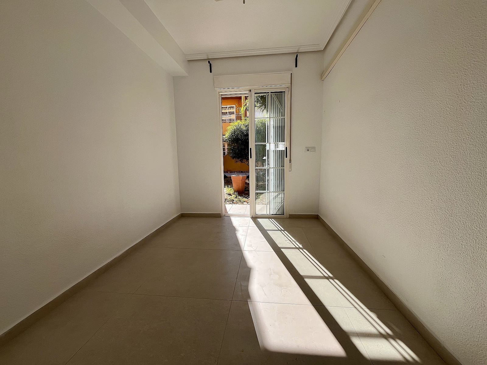 2 makuuhuone Huoneisto myytävänä paikassa Torrevieja - 260 000 € (Ref: 9495221)