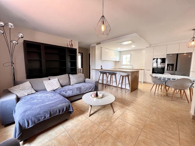 5 soveværelse Villa til salg i La Zenia, Orihuela med swimmingpool - € 795.000 (Ref: 9495222)