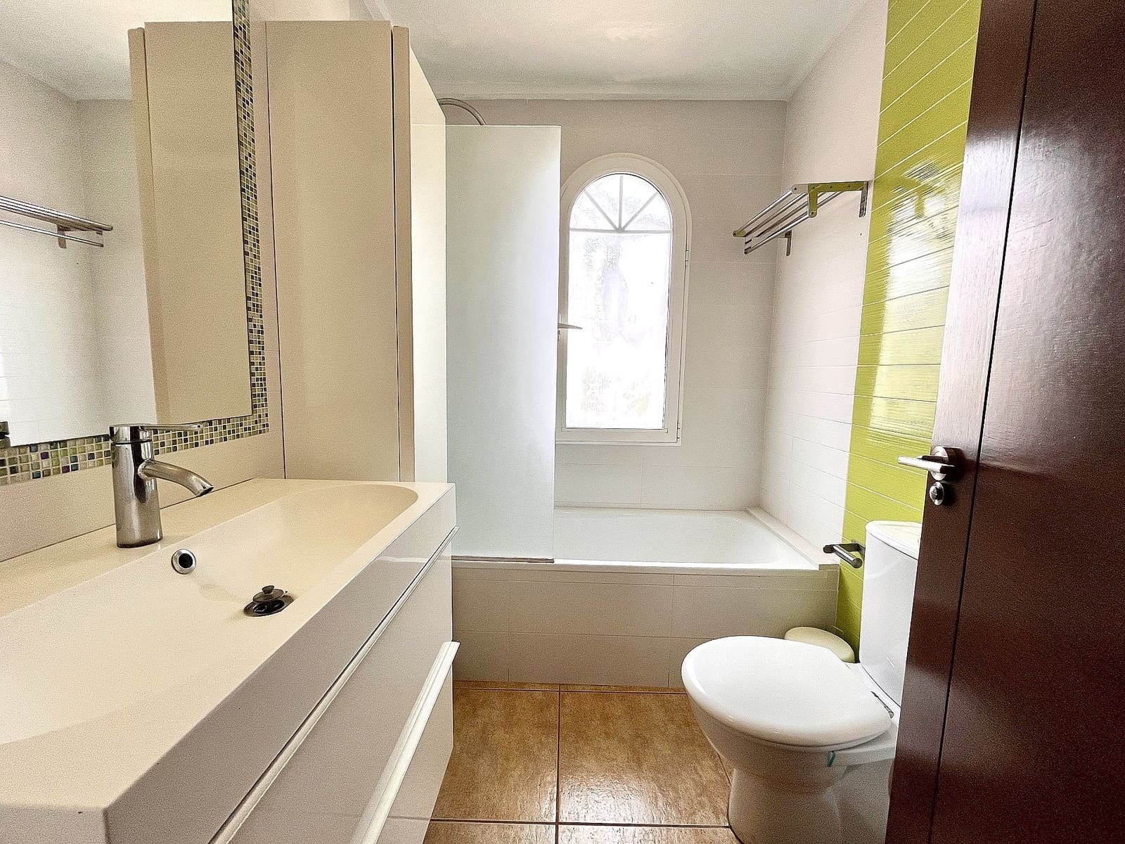 5 bedroom Villa for sale in La Zenia with pool - € 795,000 (Ref: 9495222)