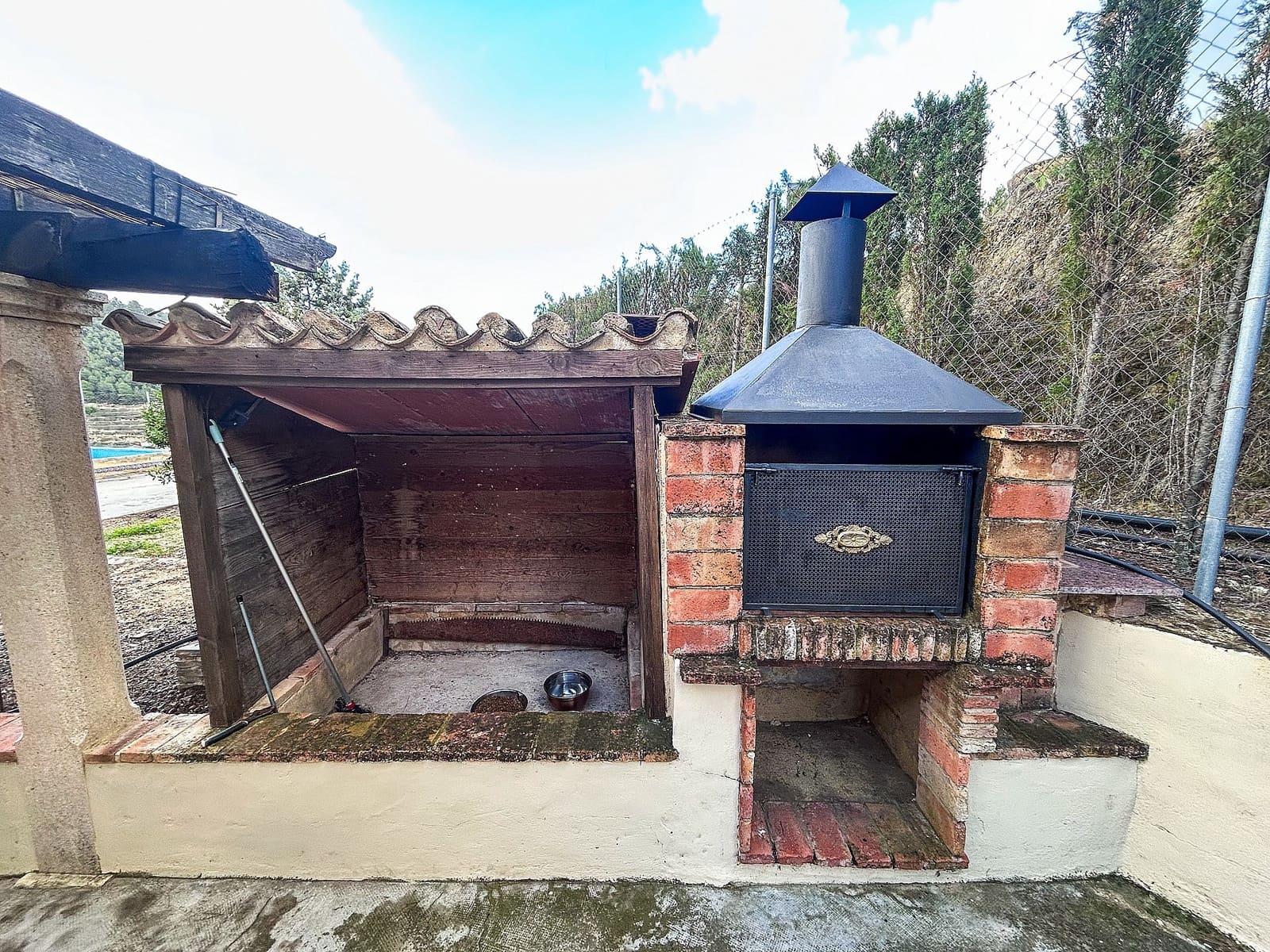 2 soverom Finca/Herregård til salgs i Torremanzanas med svømmebasseng - € 220 000 (Ref: 9495240)