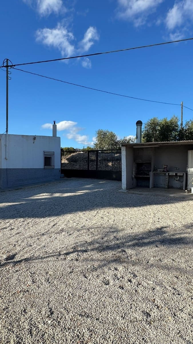 4 sypialnia Finka/Dom wiejski na sprzedaż w La Romana z basenem - 245 000 € (Ref: 9495249)