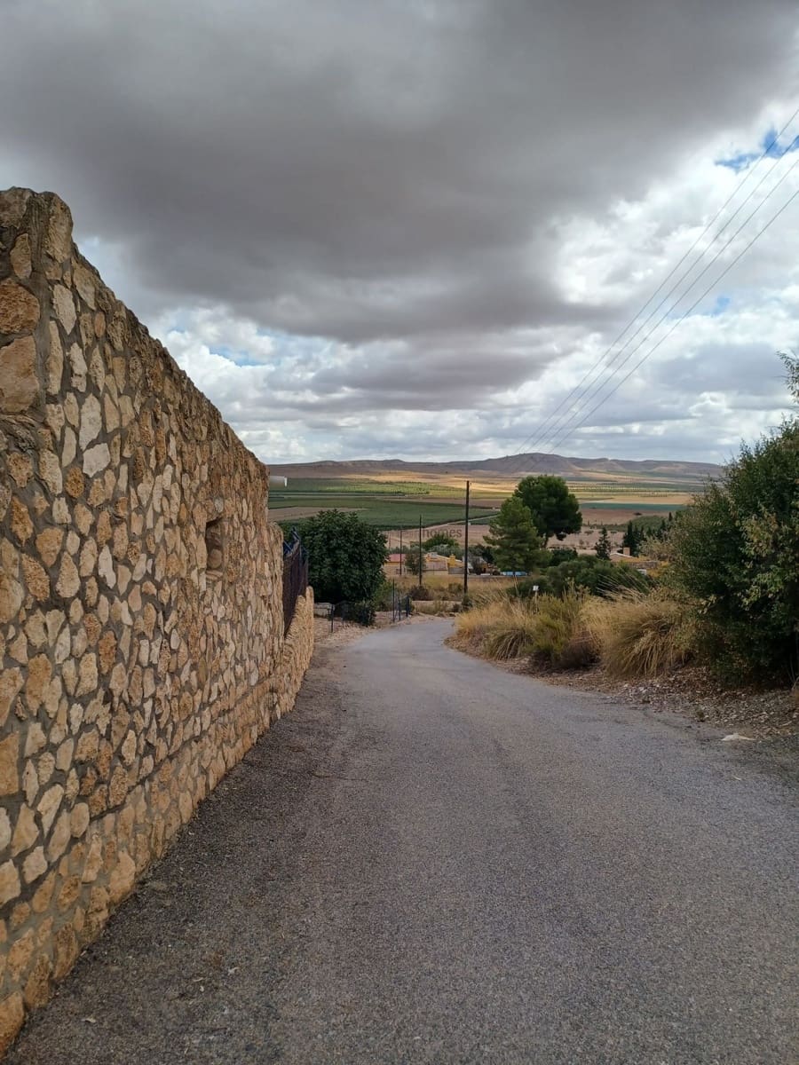 Finca/Casa Rural de 3 habitaciones en Yecla en venta con piscina garaje - 199.995 € (Ref: 9495250)