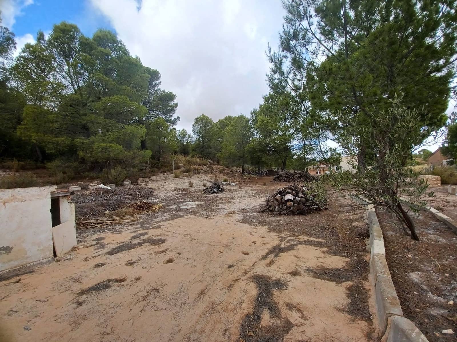 Finca/Casa Rural de 3 habitaciones en Yecla en venta con piscina garaje - 199.995 € (Ref: 9495250)