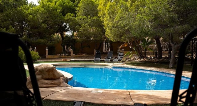 5 bedroom Finca/Country House for sale in Ciudad Quesada, Rojales with pool - € 995,000 (Ref: 9498032)