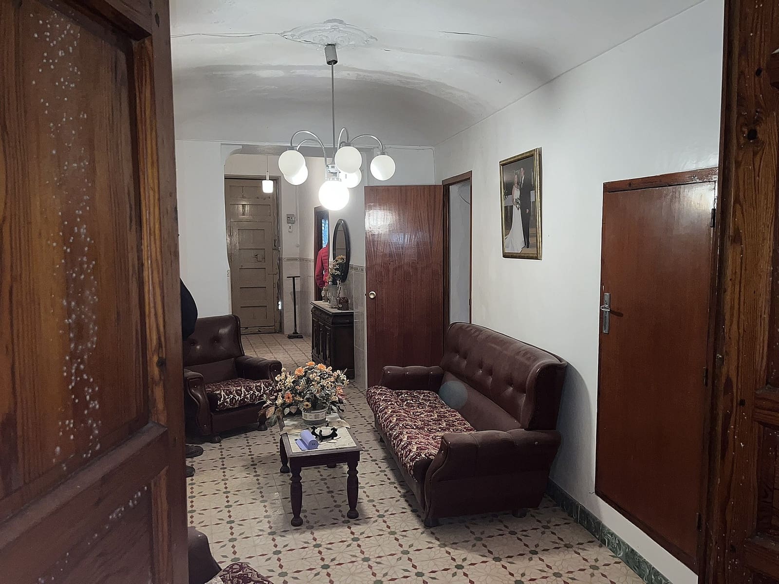 8 bedroom Finca/Country House for sale in Hondon de las Nieves - € 156,000 (Ref: 9498034)