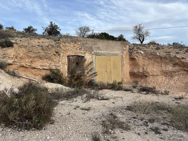 8 slaapkamer Finca/Landhuis te koop in Hondón de las Nieves - € 156.000 (Ref: 9498034)