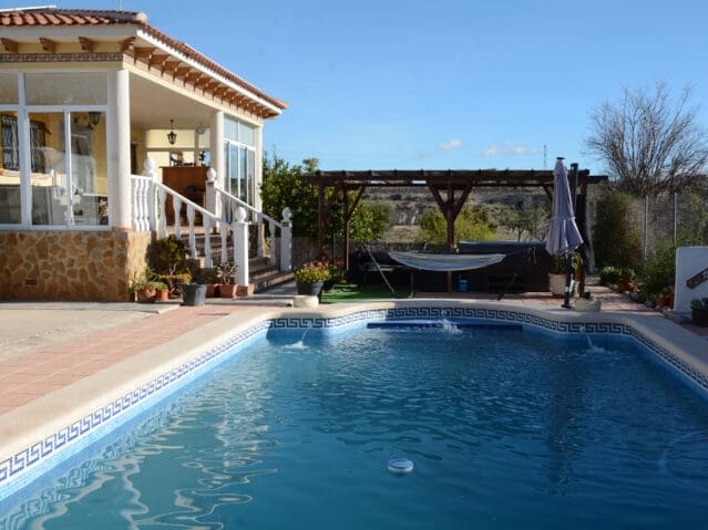 3 sovrum Villa till salu i Abanilla med pool - 349 000 € (Ref: 9499629)