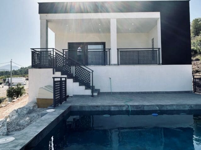 3 soveværelse Villa til salg i Canada de la Lena med swimmingpool - € 330.000 (Ref: 9508242)