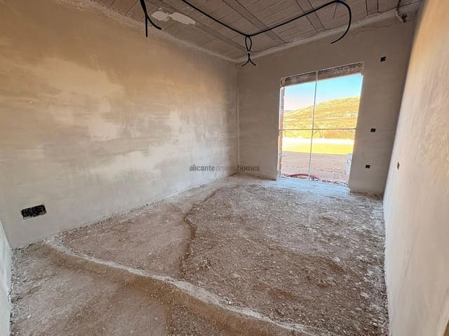 3 soveværelse Villa til salg i Torre del Rico, Jumilla med swimmingpool garage - € 385.000 (Ref: 9508245)