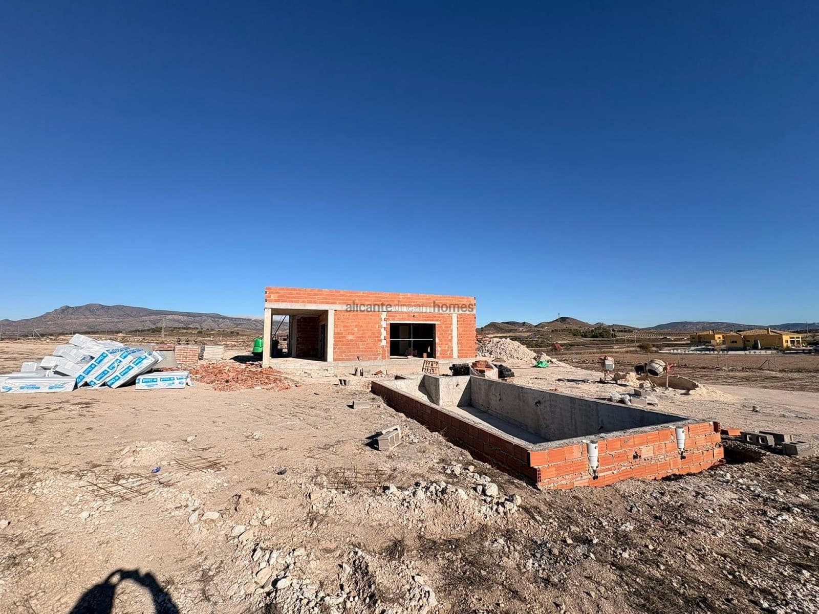 3 bedroom Villa for sale in Torre del Rico with pool garage - € 385,000 (Ref: 9508245)