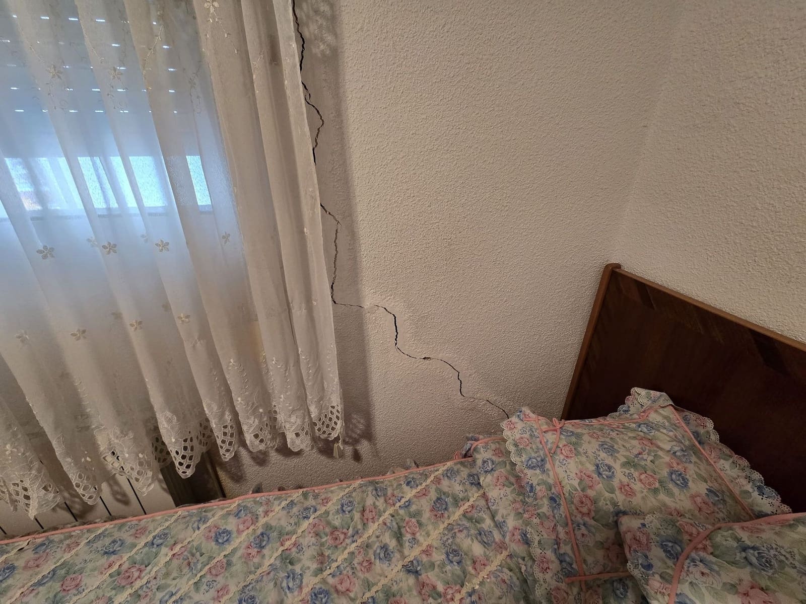 7 quarto Moradia para venda em Villena com piscina - 149 995 € (Ref: 9511972)