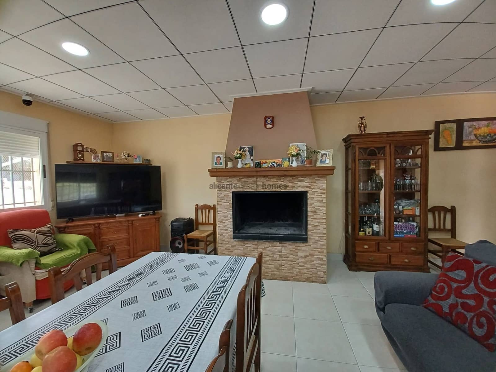 4 bedroom Finca/Country House for sale in Monovar / Monover with pool - € 225,000 (Ref: 9511973)