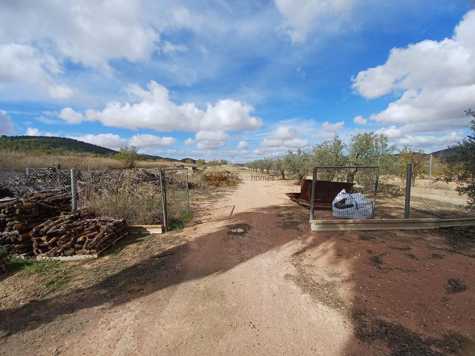 4 bedroom Finca/Country House for sale in Monovar / Monover with pool - € 225,000 (Ref: 9511973)