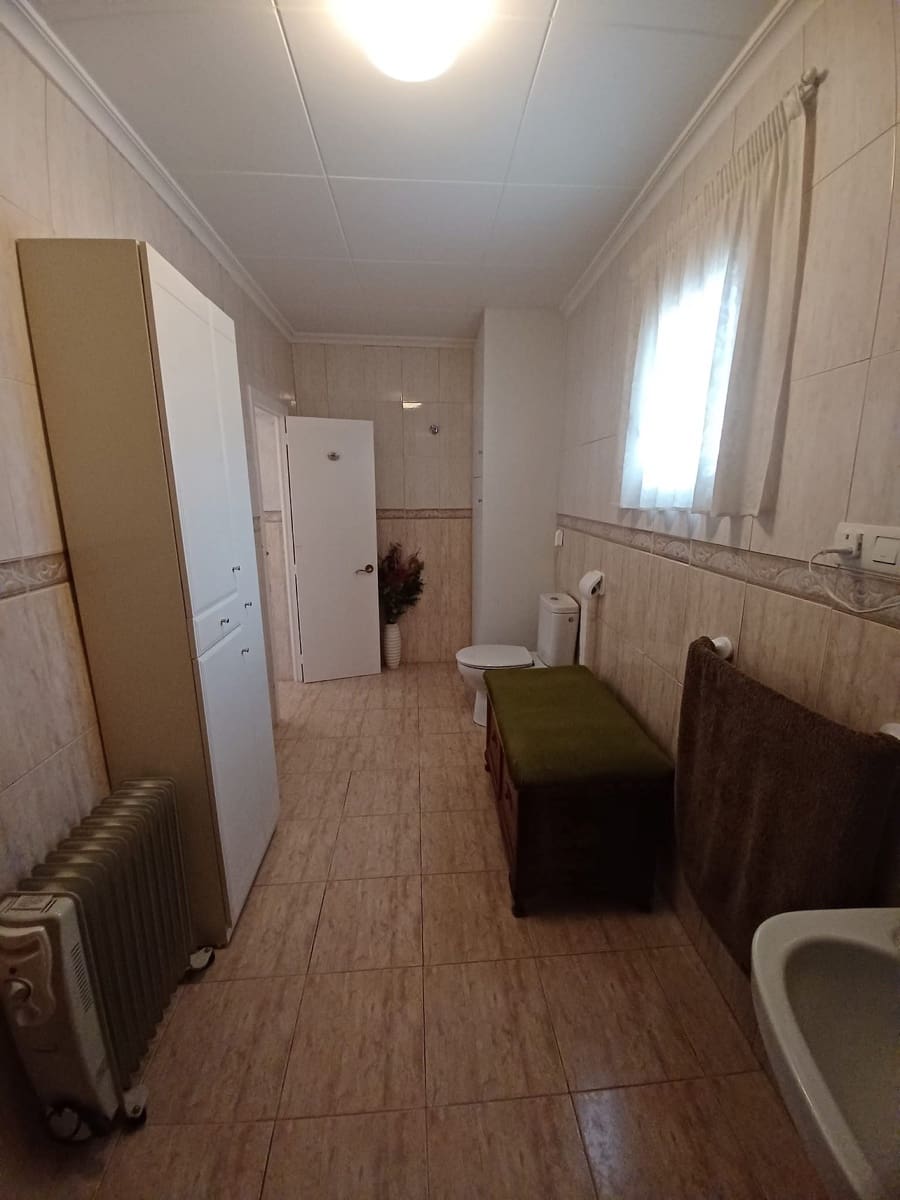 3 soveværelse Finca/Landehus til salg i Yecla med swimmingpool garage - € 199.995 (Ref: 9520567)