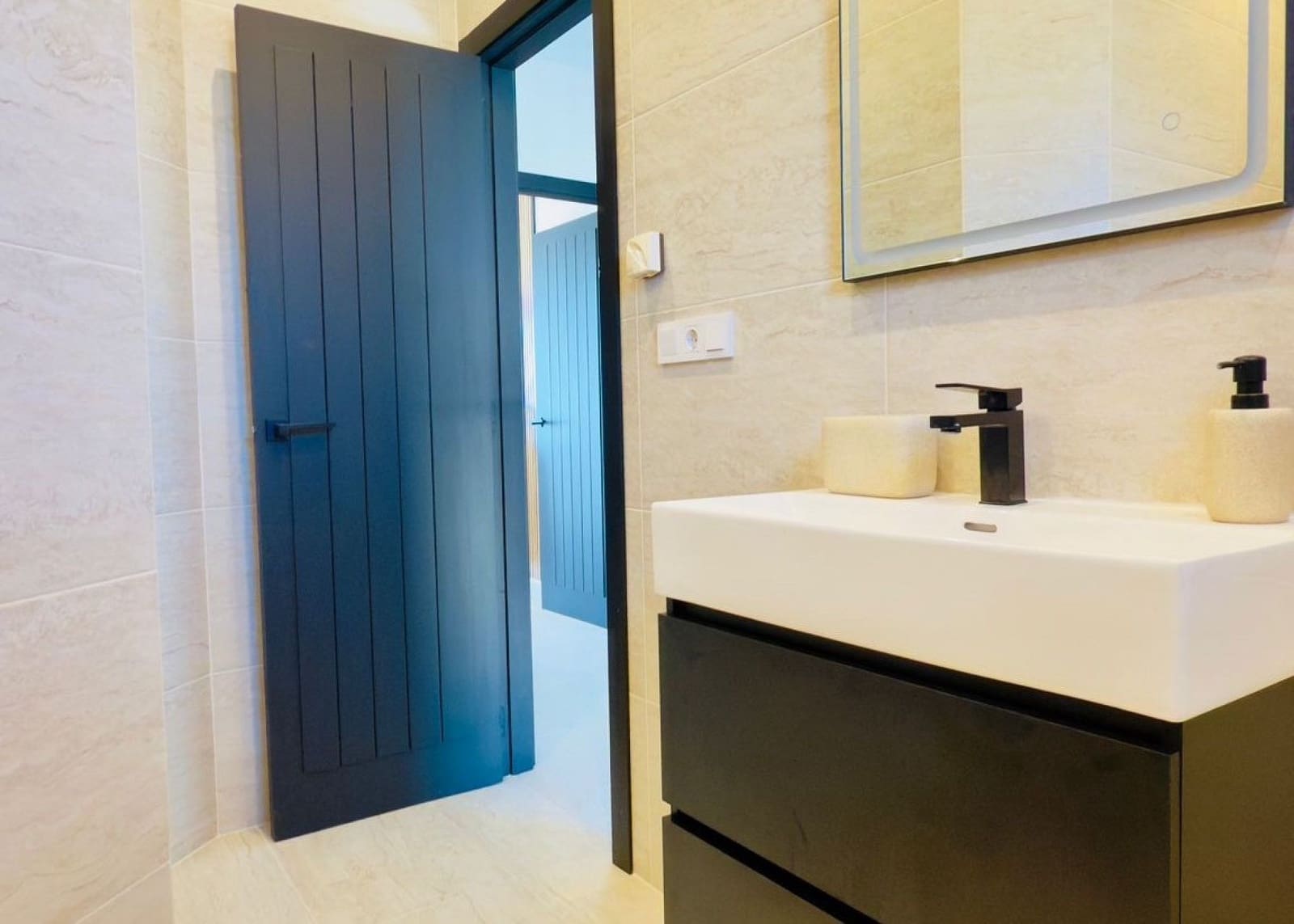 3 soverom Villa til salgs i Monovar / Monover med svømmebasseng - € 419 000 (Ref: 9523918)