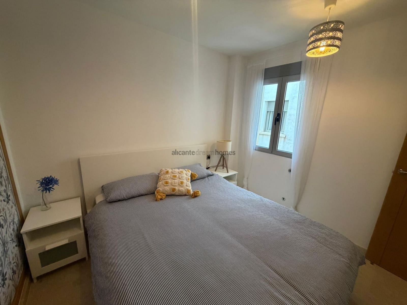 2 soveværelse Lejlighed til salg i Pinoso - € 79.995 (Ref: 9535590)