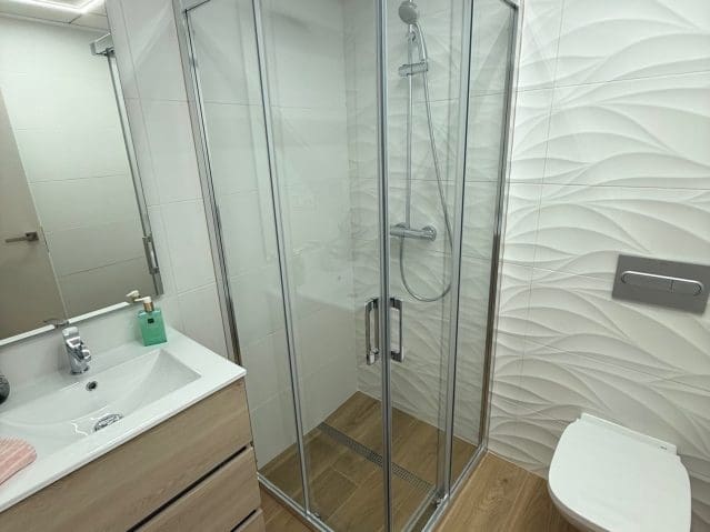 4 bedroom Villa for sale in Rojales with pool - € 549,500 (Ref: 9537187)