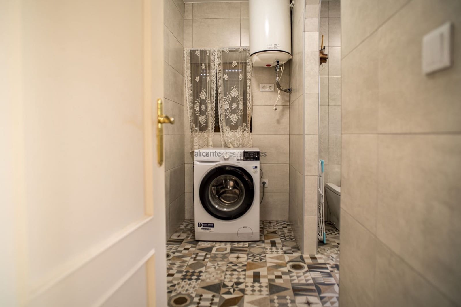 5 chambre Finca/Maison de Campagne à vendre à Pinoso avec piscine garage - 349 950 € (Ref: 9542986)