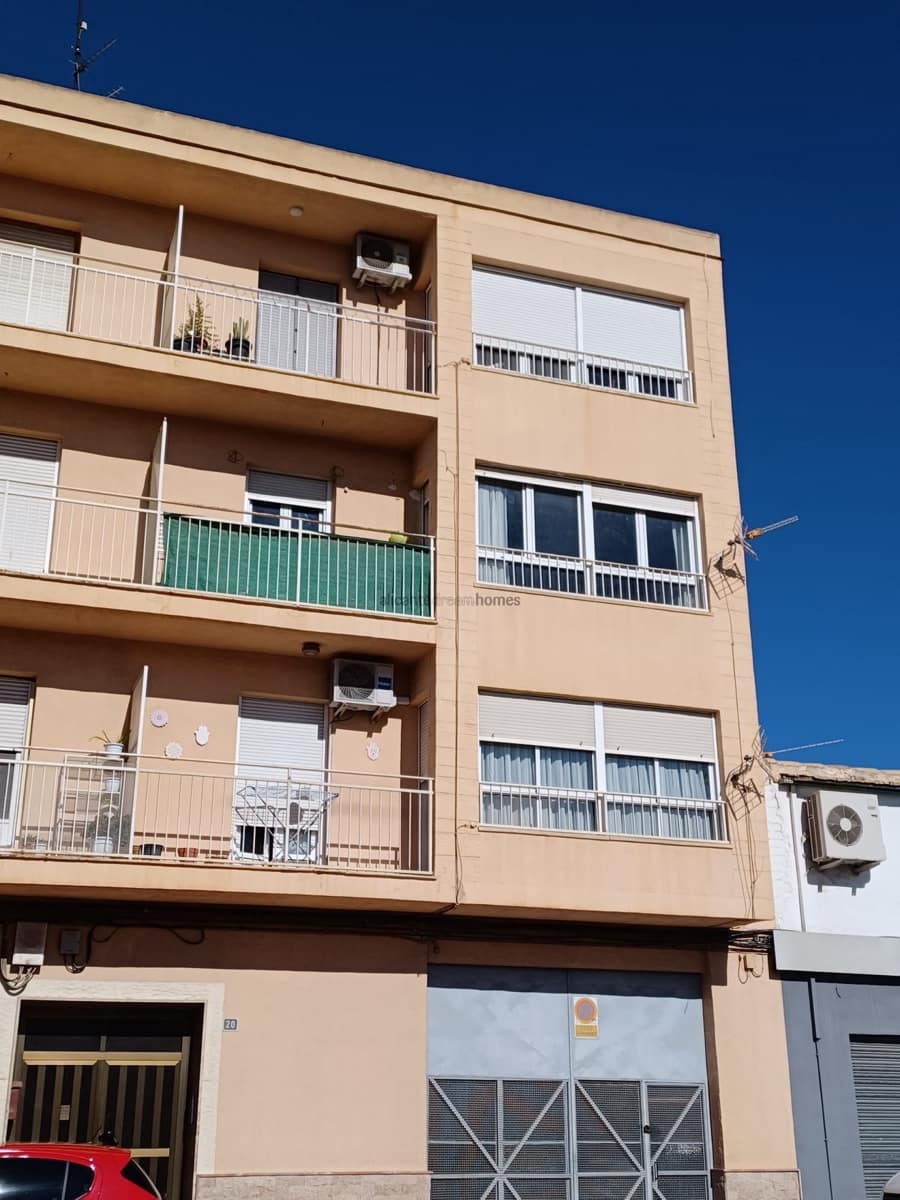 3 quarto Apartamento para venda em Pinoso - 79 995 € (Ref: 9547514)