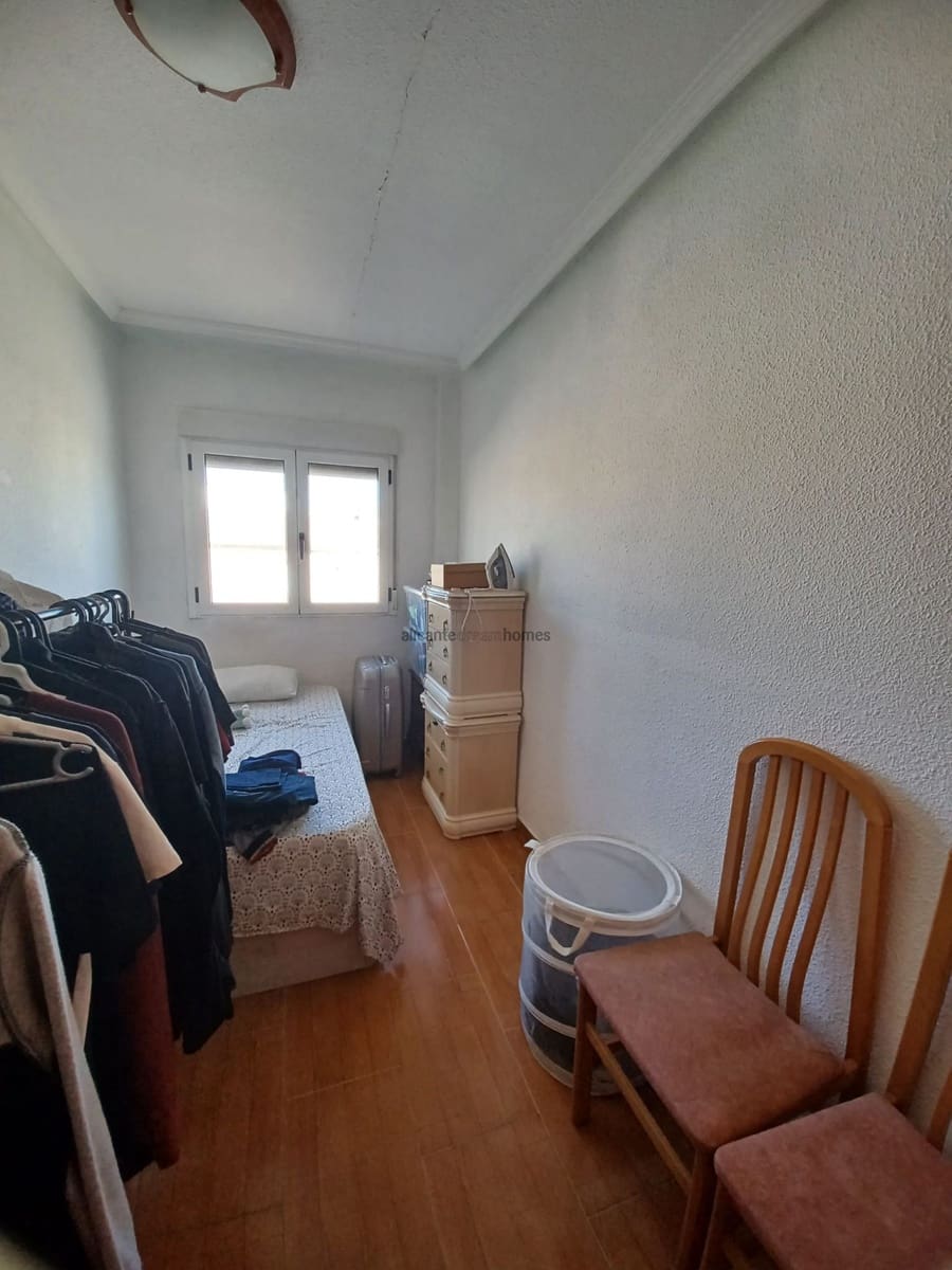 3 quarto Apartamento para venda em Pinoso - 79 995 € (Ref: 9547514)