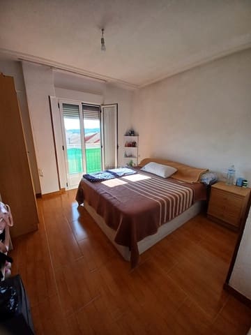 3 quarto Apartamento para venda em Pinoso - 79 995 € (Ref: 9547514)