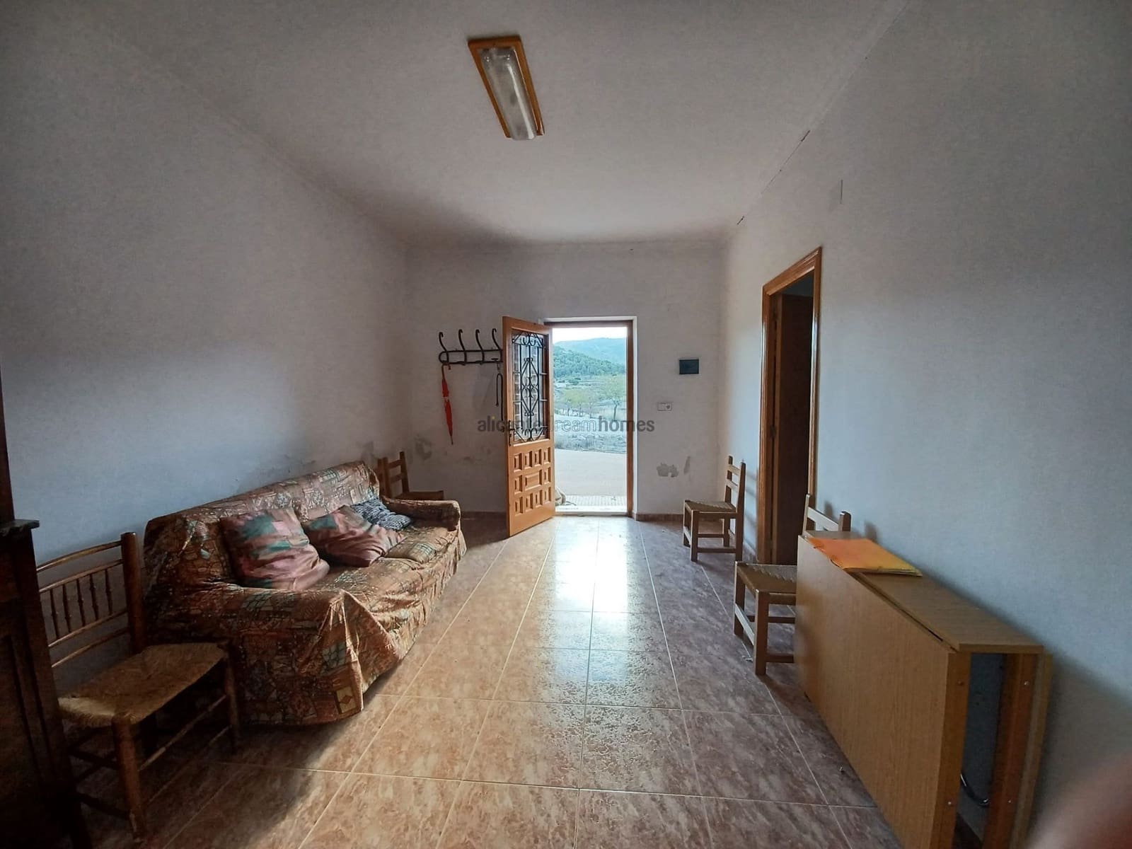 3 bedroom Finca/Country House for sale in La Zarza with garage - € 139,995 (Ref: 9547516)