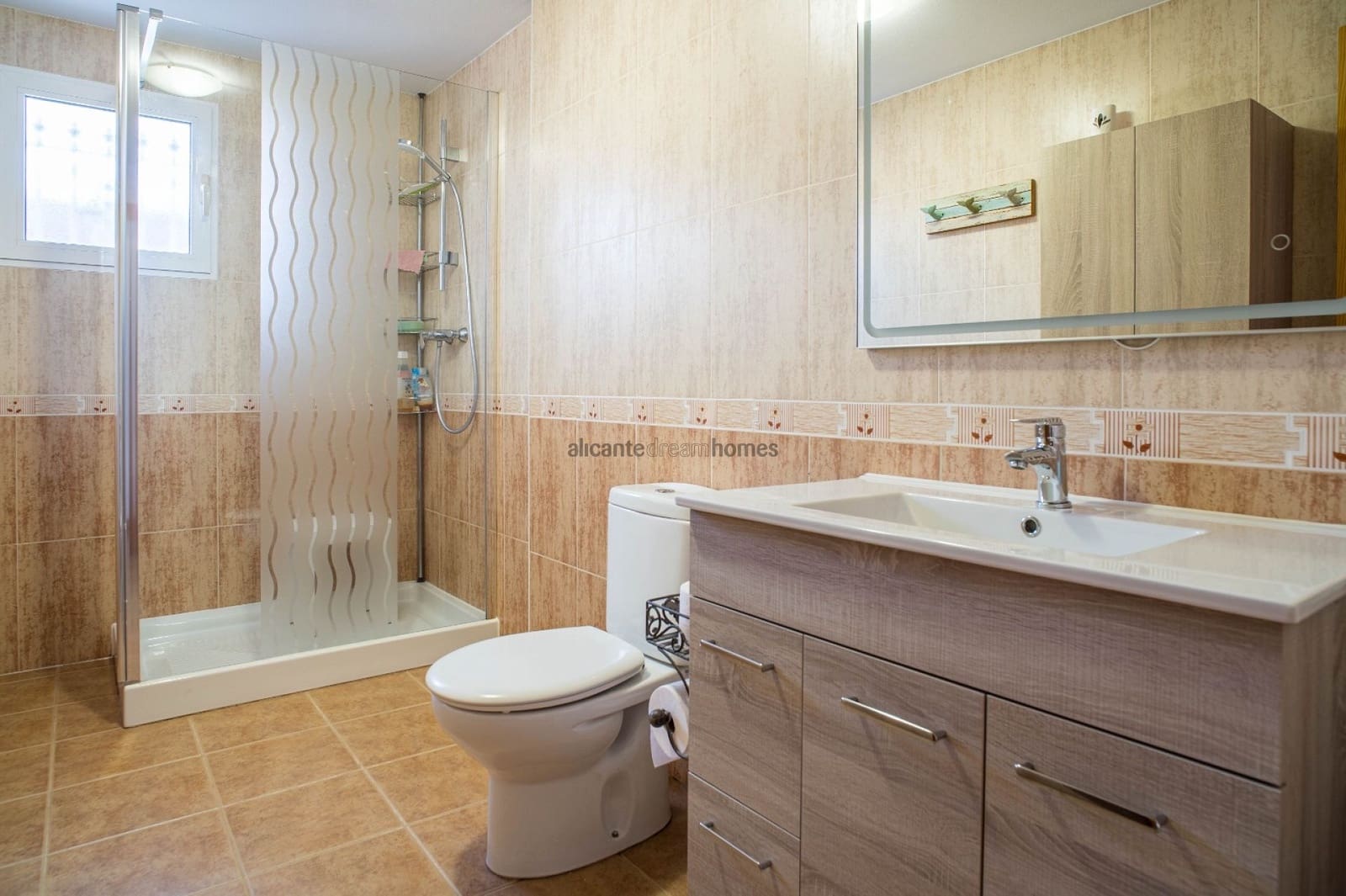 3 bedroom Villa for sale in Rodriguillo with pool - € 395,000 (Ref: 9547517)