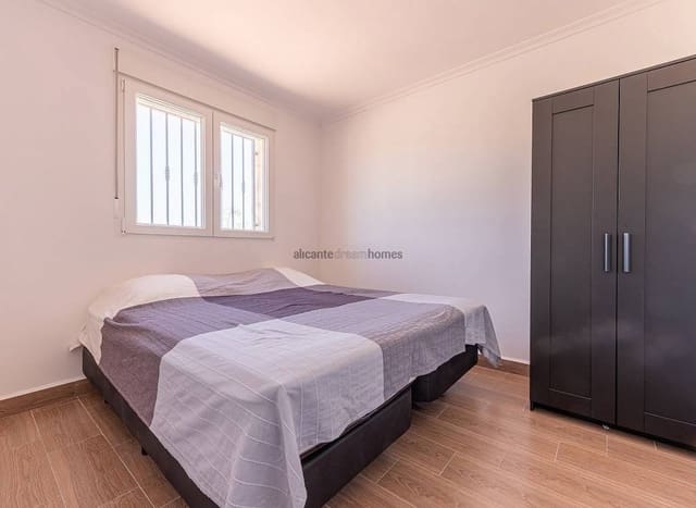 5 camera da letto Villa in vendita in La Romana con piscina - 405.000 € (Rif: 9554526)