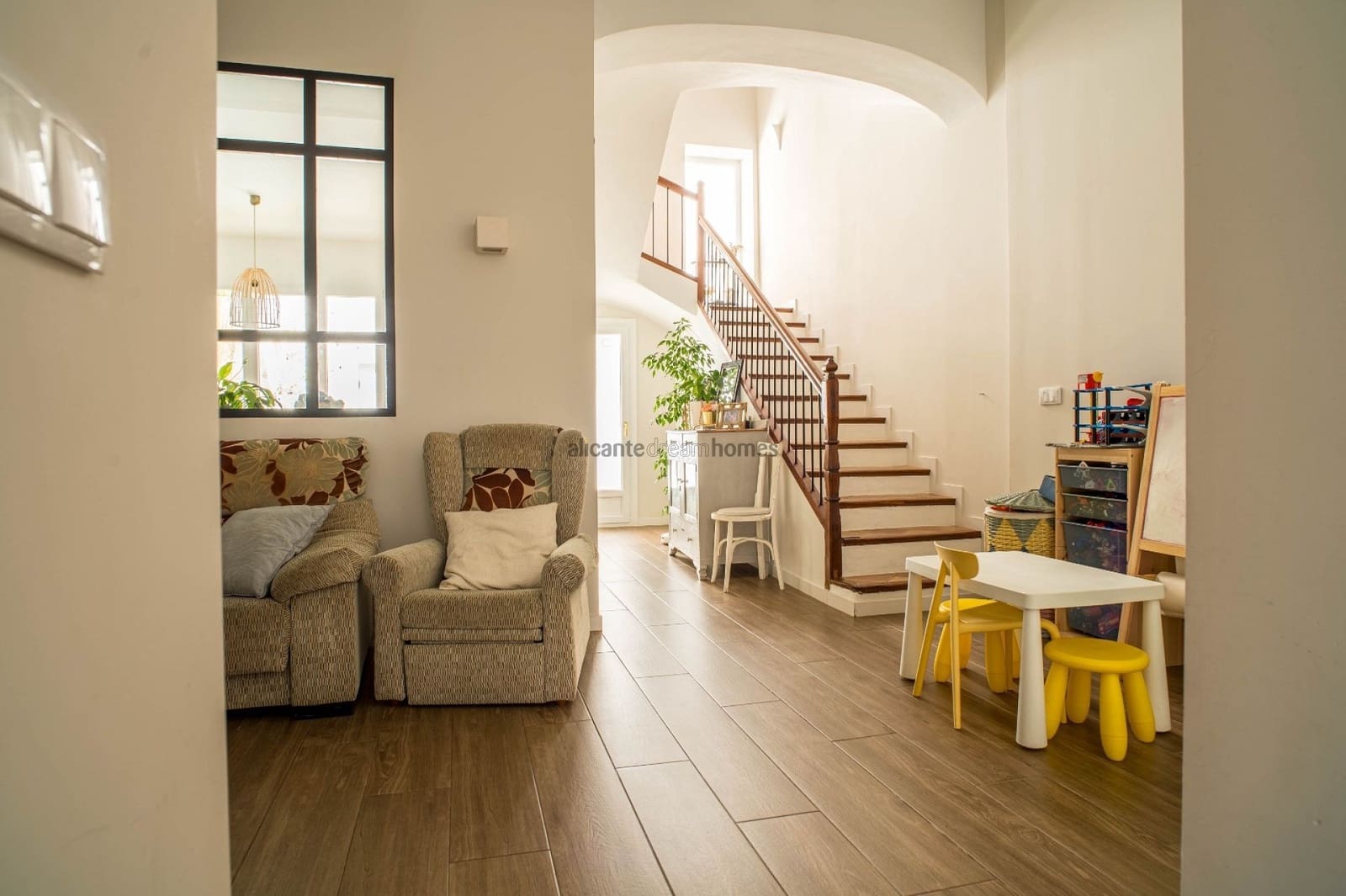 4 Zimmer Haus zu verkaufen in Pinoso - 220.000 € (Ref: 9554527)