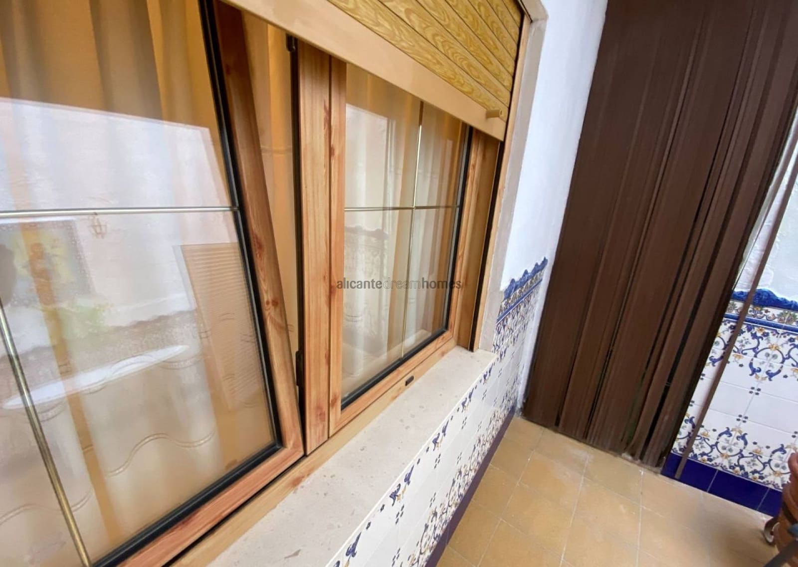 5 soveværelse Byhus til salg i Sax med garage - € 175.000 (Ref: 9554528)