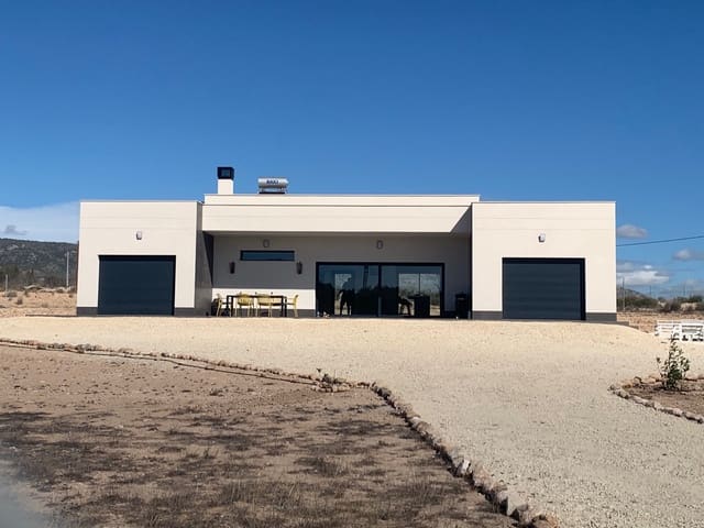 4 Zimmer Villa zu verkaufen in Pinoso mit Pool - 389.000 € (Ref: 9564271)