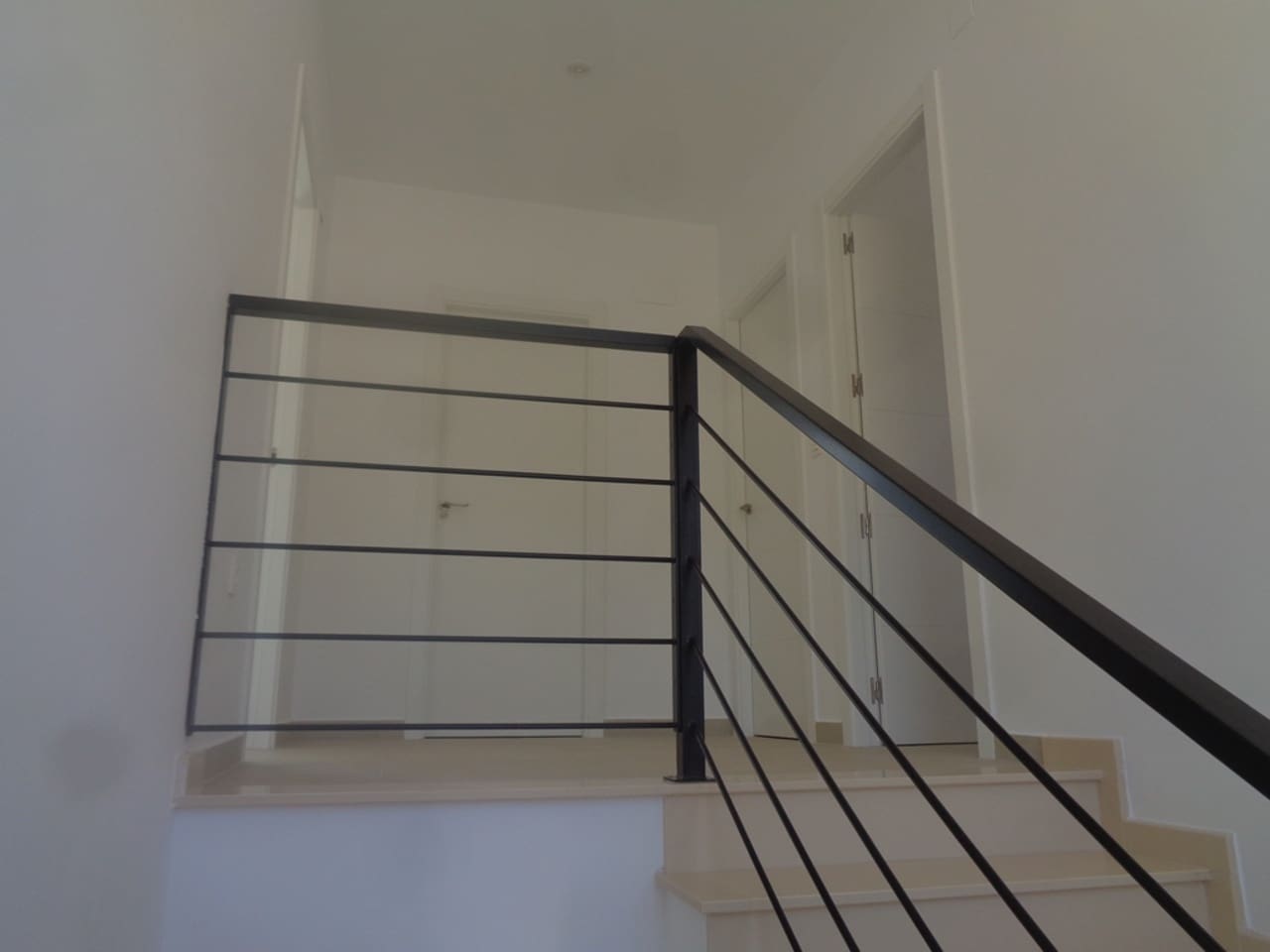 4 makuuhuone Huvila myytävänä paikassa Pinoso mukana uima-altaan - 397 000 € (Ref: 9564275)