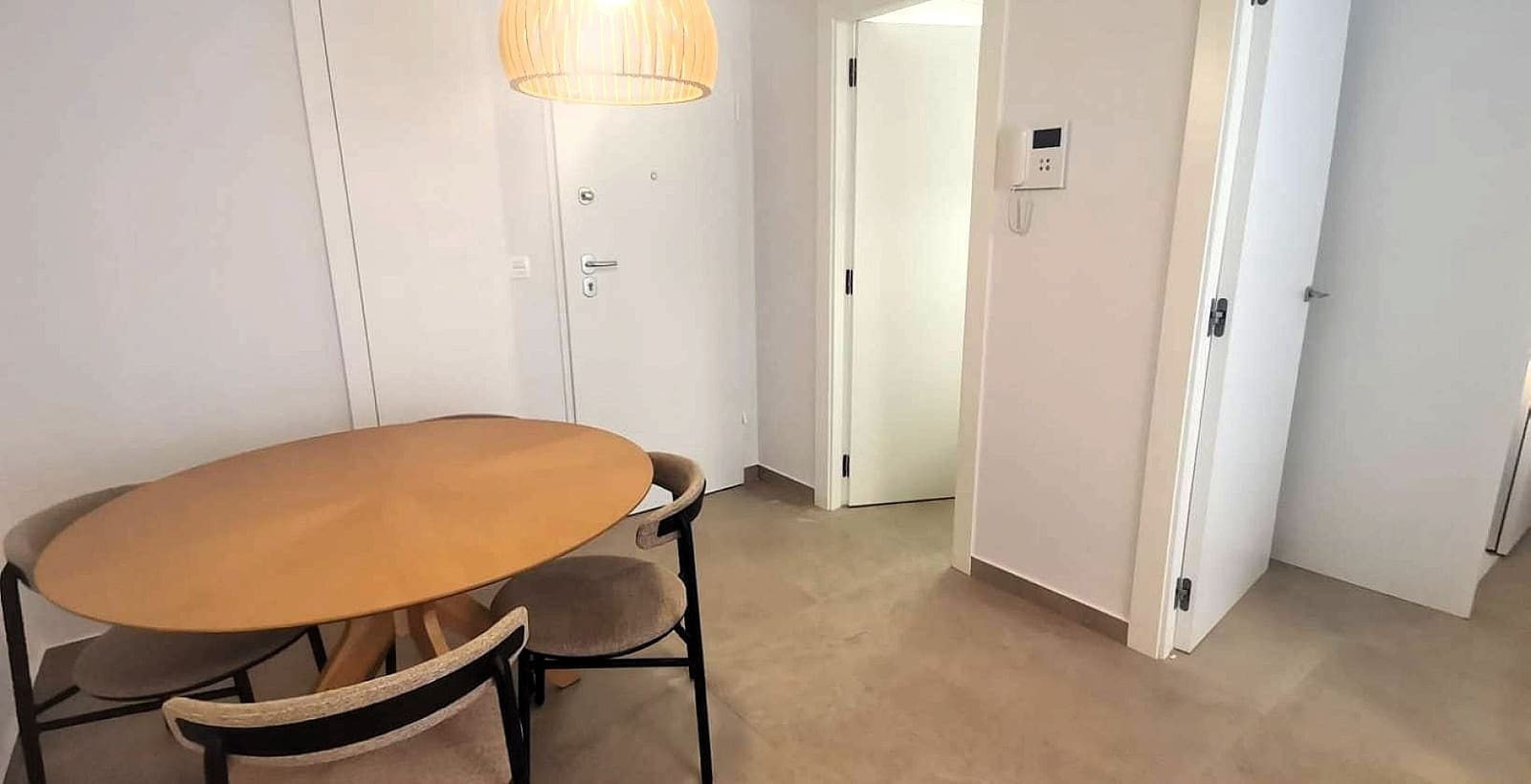 1 soveværelse Lejlighed til salg i Torrevieja med swimmingpool - € 219.000 (Ref: 9564283)