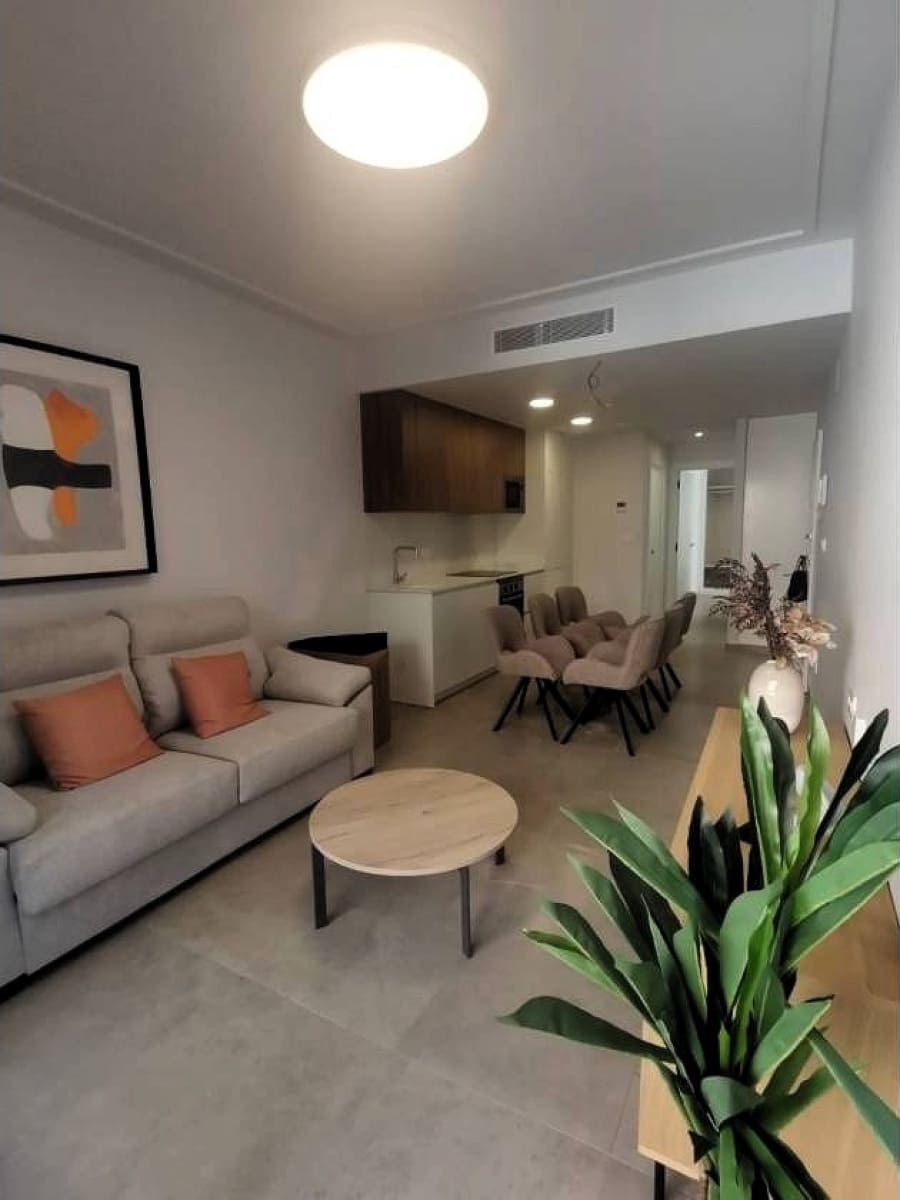 2 soverom Leilighet til salgs i Torrevieja med svømmebasseng - € 259 000 (Ref: 9567975)