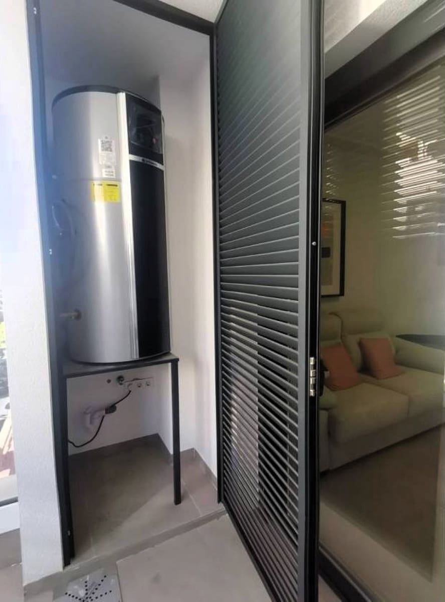 2 soverom Leilighet til salgs i Torrevieja med svømmebasseng - € 259 000 (Ref: 9567975)