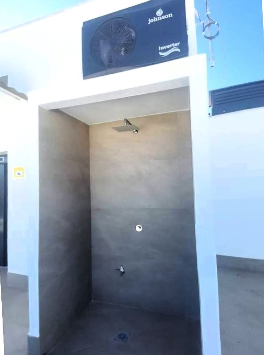 2 sypialnia Apartament na sprzedaż w Torrevieja z basenem - 459 000 € (Ref: 9567976)