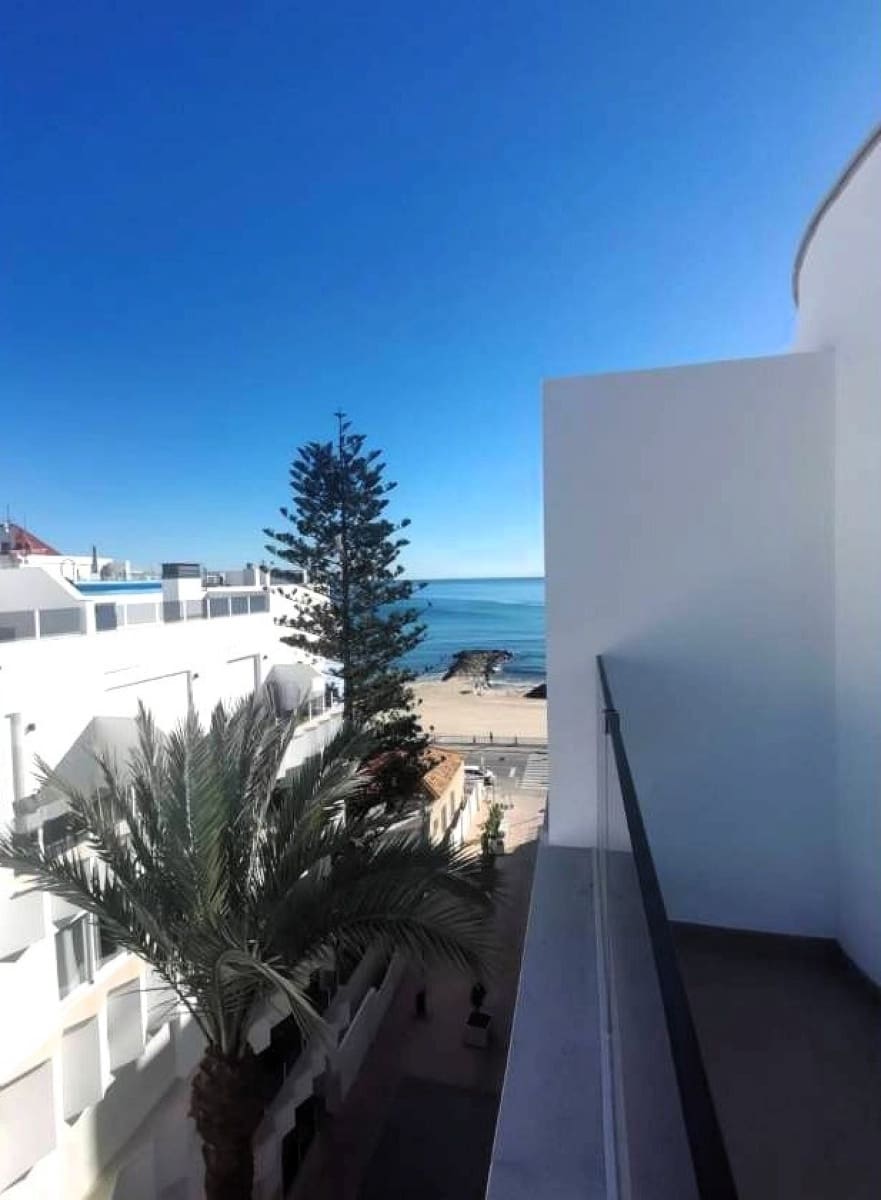 2 sypialnia Apartament na sprzedaż w Torrevieja z basenem - 459 000 € (Ref: 9567976)