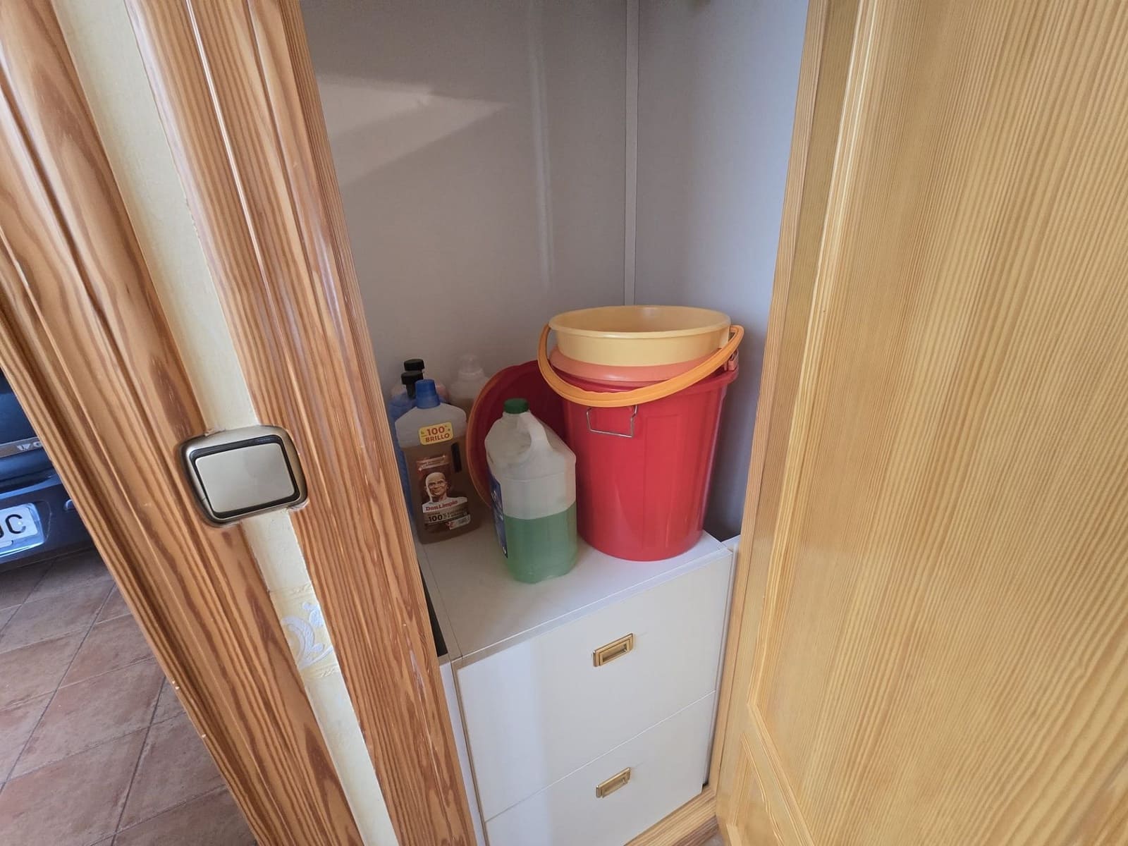 5 soveværelse Byhus til salg i Sax med garage - € 175.000 (Ref: 9570461)