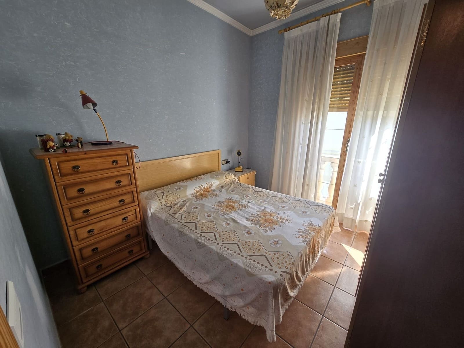 5 soveværelse Byhus til salg i Sax med garage - € 175.000 (Ref: 9570461)