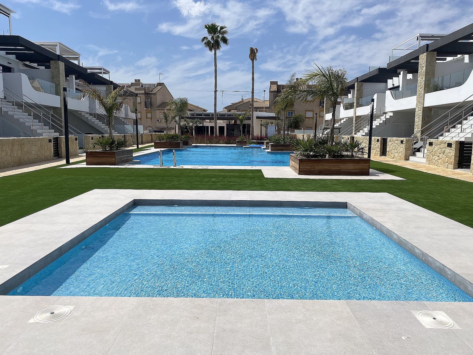 3 soveværelse Bungalow til salg i Orihuela Costa med swimmingpool - € 440.000 (Ref: 9570528)