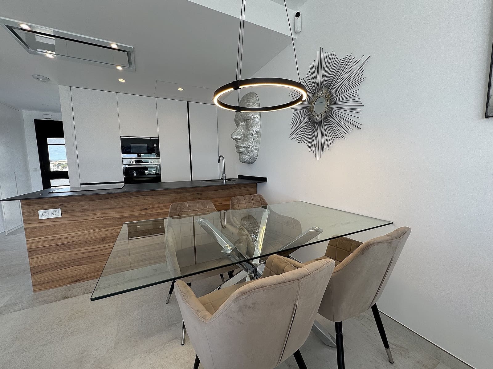 2 makuuhuone Kattohuoneisto myytävänä paikassa Playa Flamenca mukana uima-altaan - 529 950 € (Ref: 9573892)