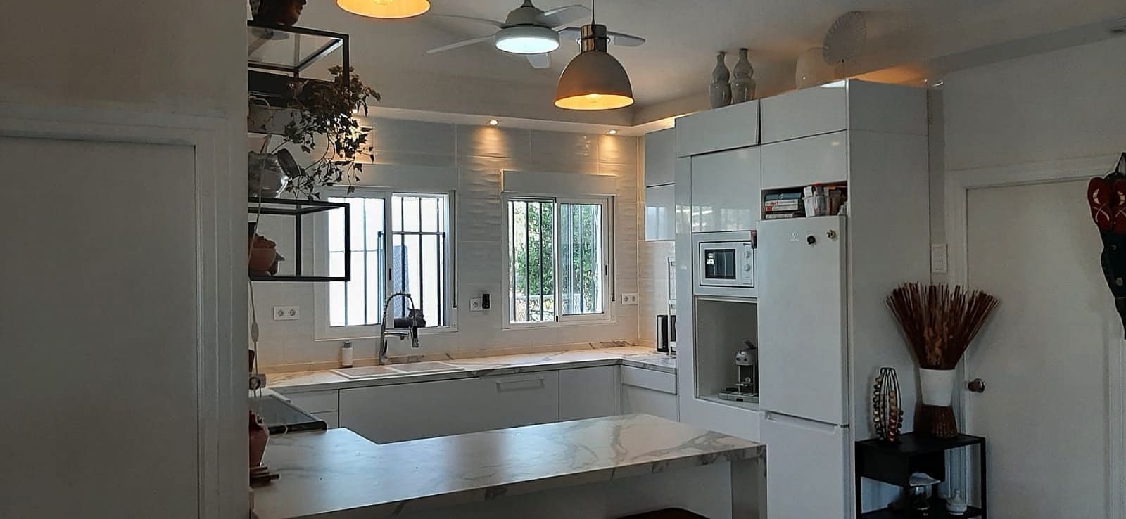 3 bedroom Villa for sale in Caudete with pool garage - € 257,000 (Ref: 9575549)