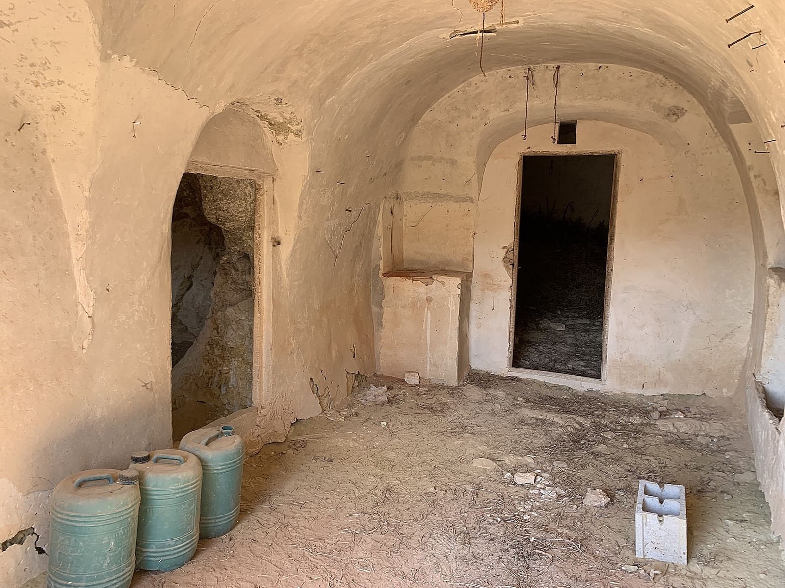 5 slaapkamer Grotwoning te koop in Macisvenda - € 29.000 (Ref: 9575602)