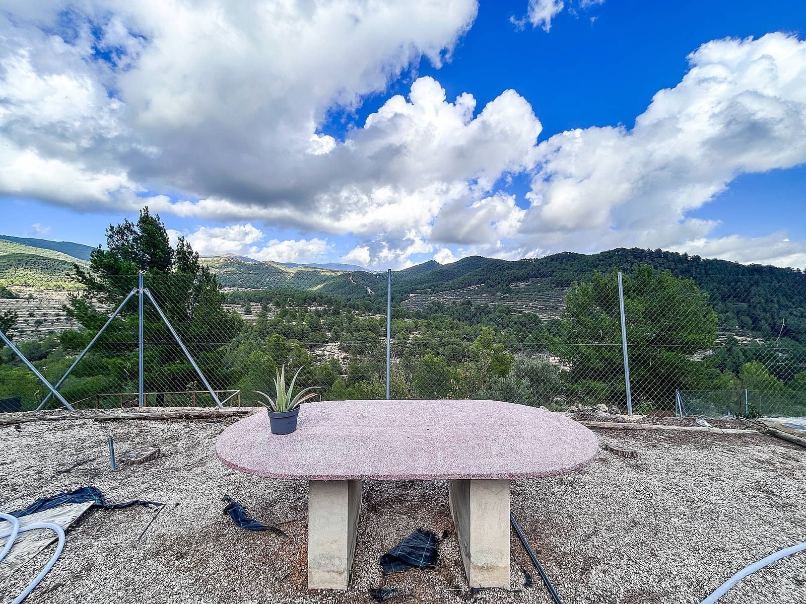 Finca/Casa Rural de 2 habitaciones en Torremanzanas en venta con piscina - 220.000 € (Ref: 9575611)