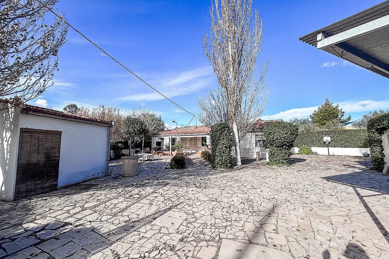 4 sypialnia Willa na sprzedaż w Sax z basenem - 184 995 € (Ref: 9575618)