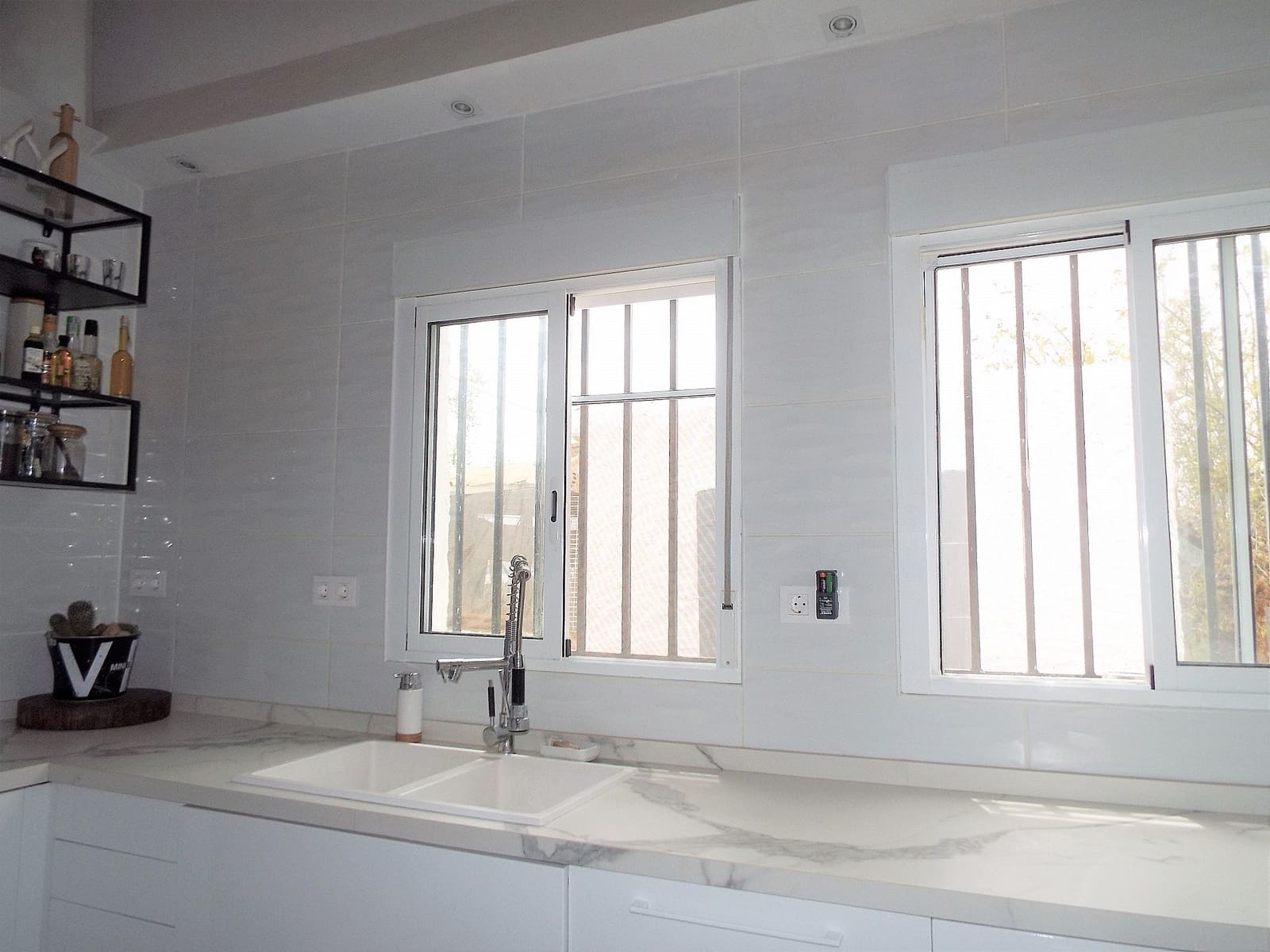 3 Zimmer Villa zu verkaufen in Caudete mit Pool Garage - 257.000 € (Ref: 9578382)