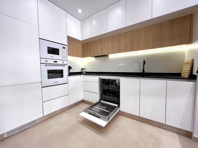 3 quarto Apartamento para venda em Guardamar Playa, Guardamar del Segura com piscina garagem - 259 900 € (Ref: 9578429)