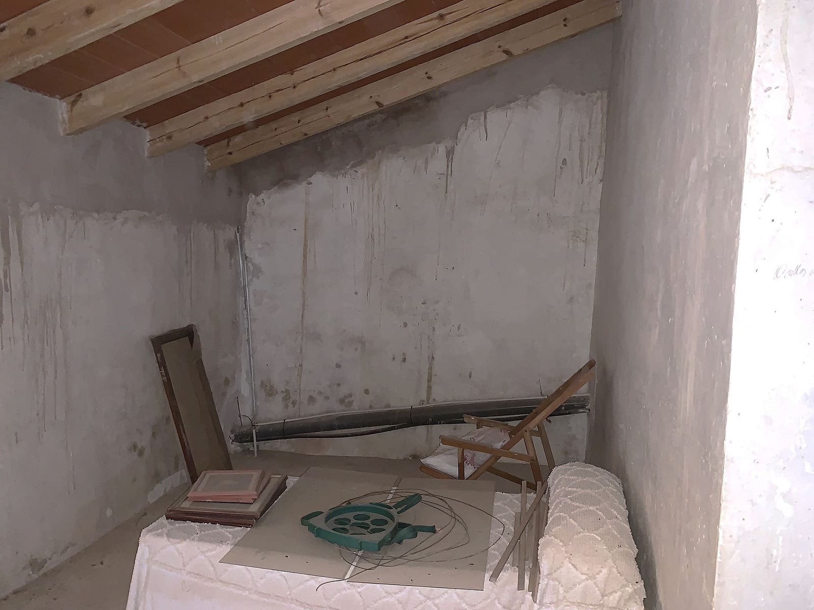 2 camera da letto Casa Grotta in vendita in El Canton con garage - 52.000 € (Rif: 9578437)